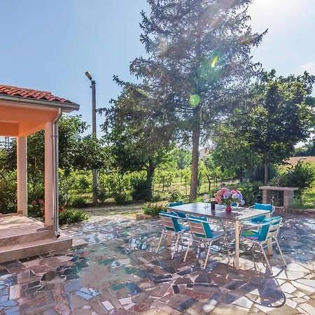 Three-bedroom With An Outdoor Swimming Pool 07 * Kršan