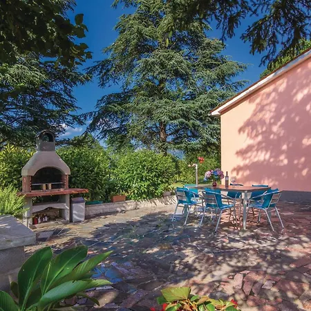 Three-bedroom With An Outdoor Swimming Pool 07 Tatil Evi *