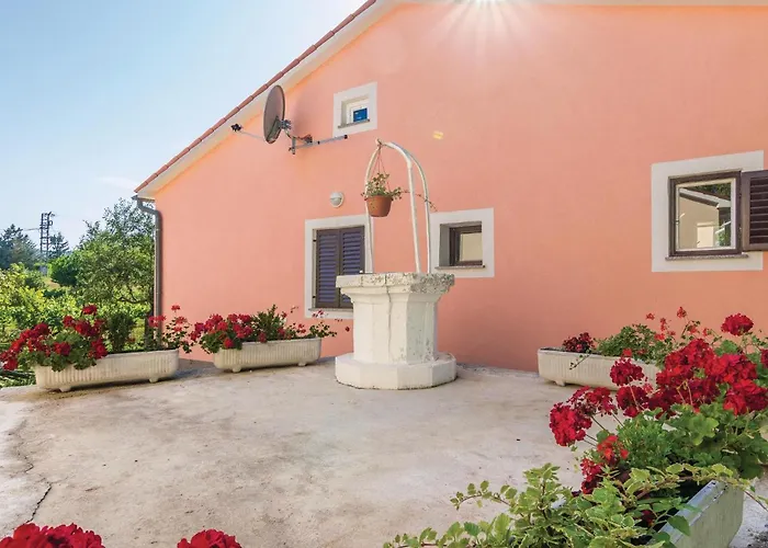 Three-bedroom With An Outdoor Swimming Pool 07 Vakantiehuis Kršan